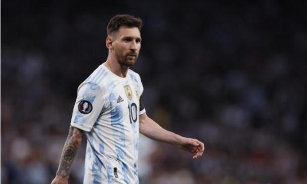 柬埔寨警方破获两起大型网络诈骗案，65人被捕